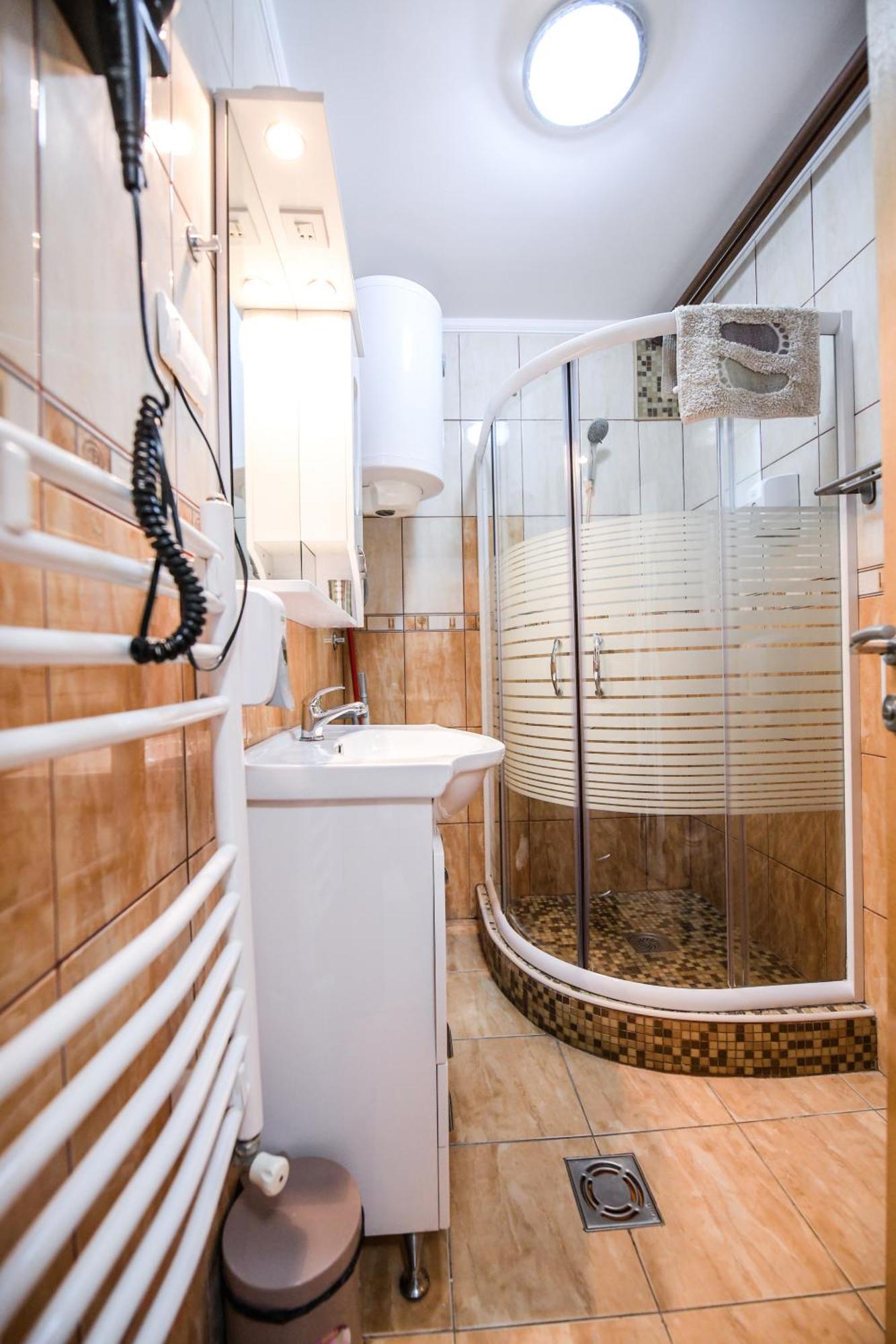 Suncani Breg Apartments Vrdnik Habitación foto